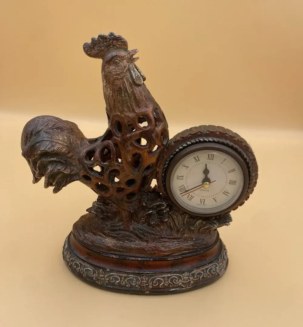 Rooster Resin Desk/Mantel Clock Brown Quartz Battery Analog Roman Numerals 9x8